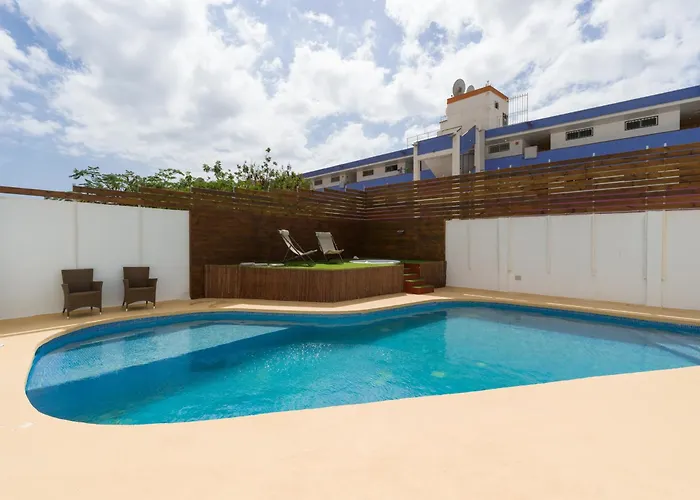 Florida Private Pool And Jacuzzi