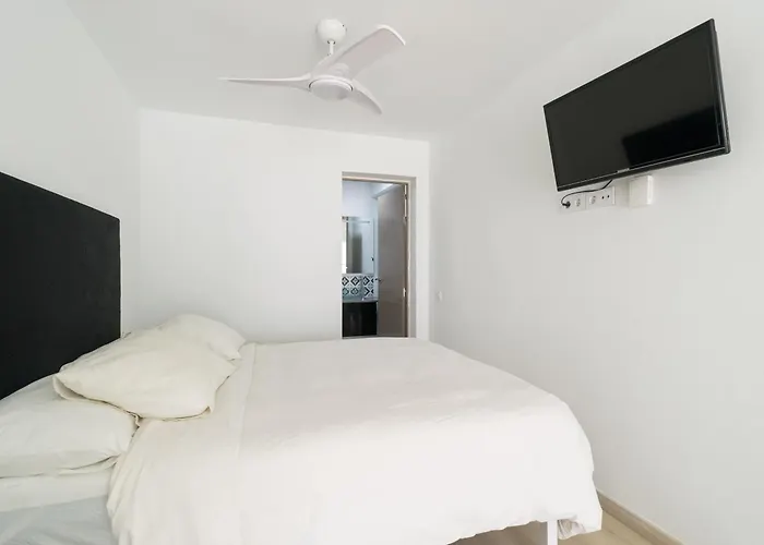 Florida Private Pool And Jacuzzi San Bartolome de Tirajana (Gran Canaria)