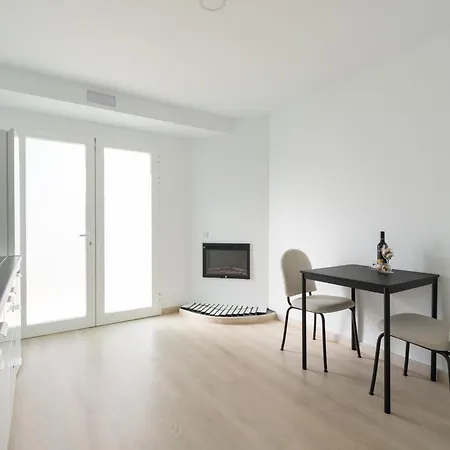 Дом отдыха Florida Private Pool And Jacuzzi *