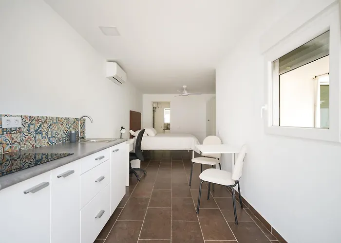 Florida Private Pool And Jacuzzi 度假居 *